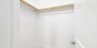 250 Meridian St Gallery 4