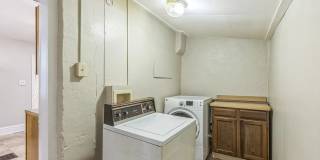 Spacious & Updated Grays Ferry Rowhome Near Parks and Center City — Accepting ALL PHA voucher holders Gallery 11