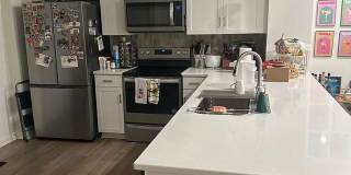 Room in 3 Bedroom Home in Raleigh Gallery 7