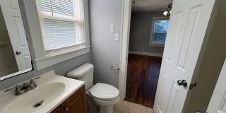 Charming 2 Bedroom home in Ashley Park Gallery 17