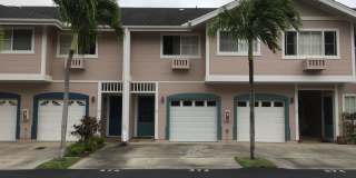 Small Dog Friendly Hawaii Kai Condo Gallery 1