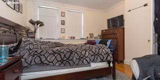 Garden level 3 bed in Allston Gallery 8