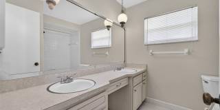 125 E FAITH Terrace Gallery 23