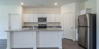 1872 Everglades Drive Gallery 5