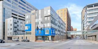 The Maxwell Downtown Des Moines Gallery 36