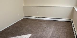 892 Pine Avenue Gallery 3