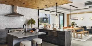 AVE Santa Clara Gallery 21