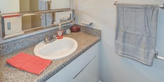 The Onyx at 3211 Gallery 38