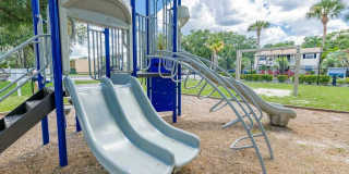 Lakewood Oaks Gallery 9