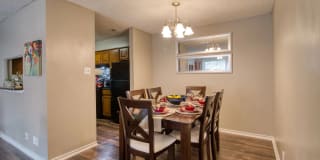 4000 Horizon Hill Gallery 7