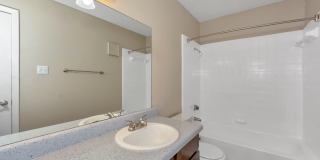 Oak Meadow Apartments Gallery 13