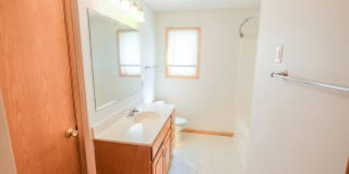 Oak Pointe Townhomes Gallery 15
