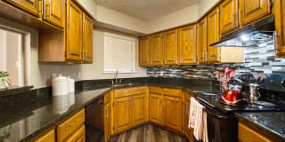 4000 Horizon Hill Gallery 1