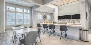 Venice Isles Luxury Apartments Gallery 4