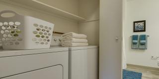 Sunfield Lakes Apartments Gallery 12