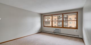 Bryant Manor Apartments Gallery 35