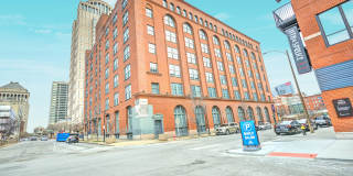 Stadium Loft Apartments Gallery 20