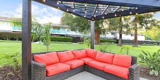 Camden Village Gallery 22