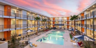 Maxwell at Cooley Station Gallery 1