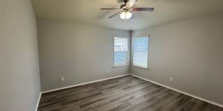 Freshly Renovated Midway ISD Home Gallery 12