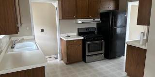 18547 Hillcrest Street Gallery 33