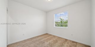 441 NE 4th Ln Gallery 12
