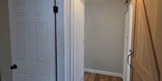 RENOVATED 2BD/1.5 BATH WITH PARKING, LAUNDRY, AND FULL H-VAC WITH MOVE IN SPECIAL!! Gallery 19