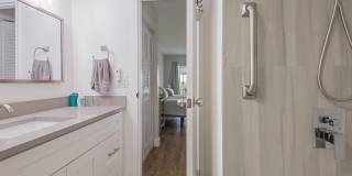 3661 Via Poinciana Gallery 16