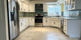 Gorgeous 5 bedroom 3 bathroom Home In Eagle Gallery 8