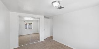 7 S CATALINA Street Gallery 22