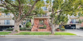 Hollywood Apartments Gallery 1