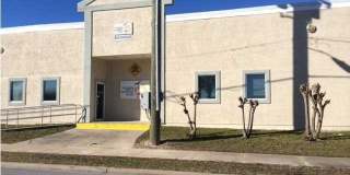 703 W 15th Street unit: B Gallery 1