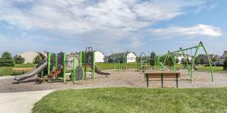 Randall Highlands Apartment Homes Gallery 14