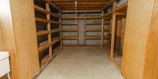 Remodeled 4 Bed and 3 Bath Home Gallery 25