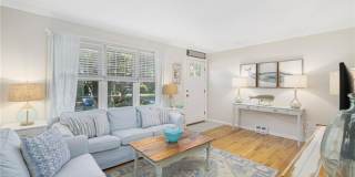 133 Carroll Avenue Gallery 7