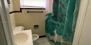 2031 NE 167th St Gallery 13