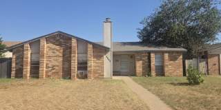 4803 Country Club Drive Gallery 1