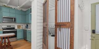 251 Charlotte St Unit B Gallery 7