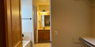 Unique 3Bdm 2Ba home is located in a great central location Gallery 42