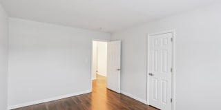 Queens Gardens Apartments Gallery 25