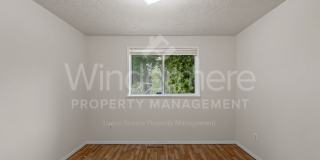 Charming 4-Bedroom Home with Garage & Spacious Yard! Gallery 16