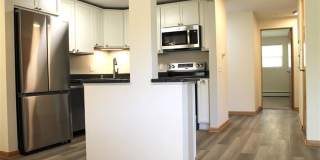Newly Remodeled 2 Bedroom near Hilldale Mall Gallery 44