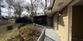 Beautiful 3 Bedroom 2.5 Bath Home in New Wood Valley Gallery 50