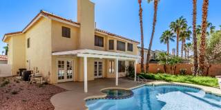 4 BEDROOM AT THE LAKES WITH A POOL AND SPA!! Gallery 1