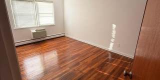 6046 69th Place Gallery 11