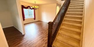 Stunning 4 bedroom/ 2.5 bath home with 2 car Attached Garage in Fort Collins, Colorado Gallery 4