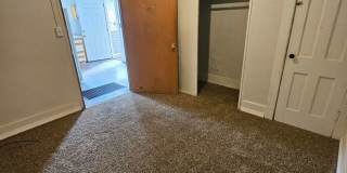 Lower one bedroom unit on east side Gallery 6