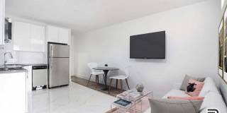 1717 east 8th street Gallery 4