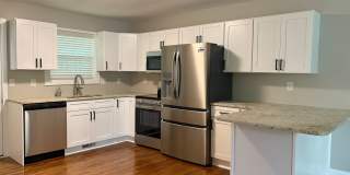 2 Bedroom, 1 Bathroom House in Greensboro! Gallery 5