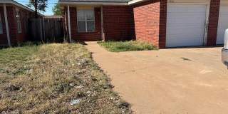 1921 S Loop 289 Gallery 1